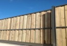 White Sandslap-and-cap-timber-fencing-1.jpg; ?>